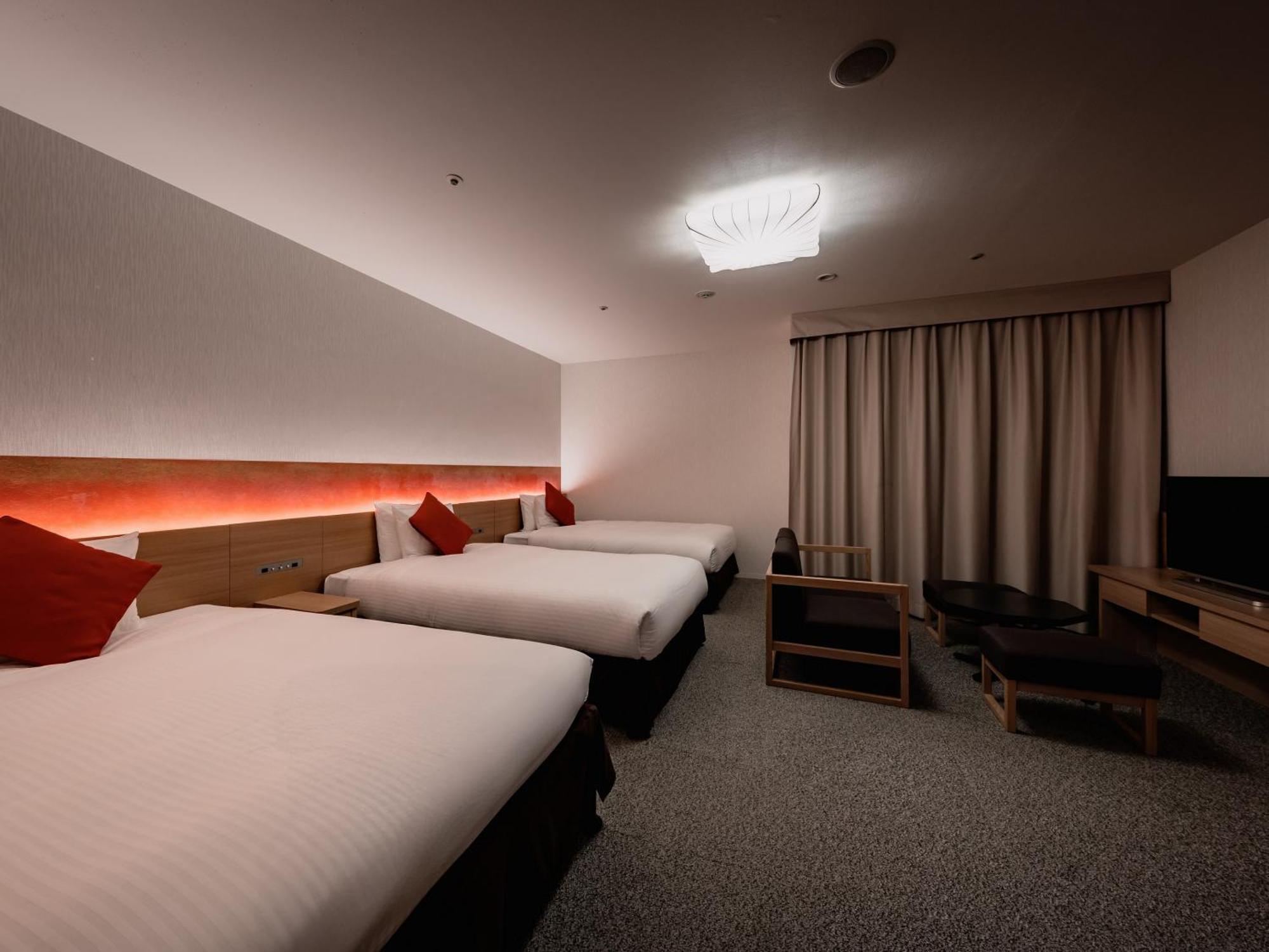 Loisir Hotel Classic Garden Kyoto Sanjo Екстериор снимка